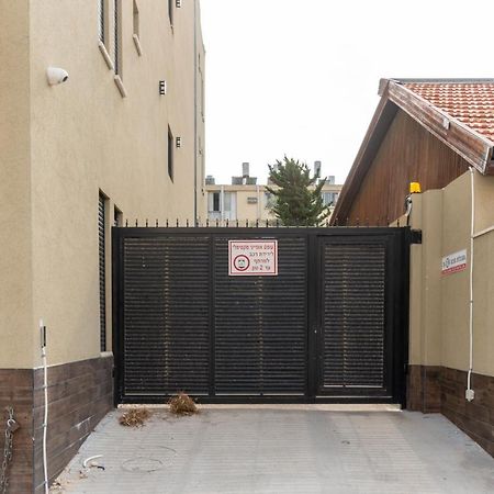 Aparthotel Nahal Oz 33 Bat Jam Exteriér fotografie
